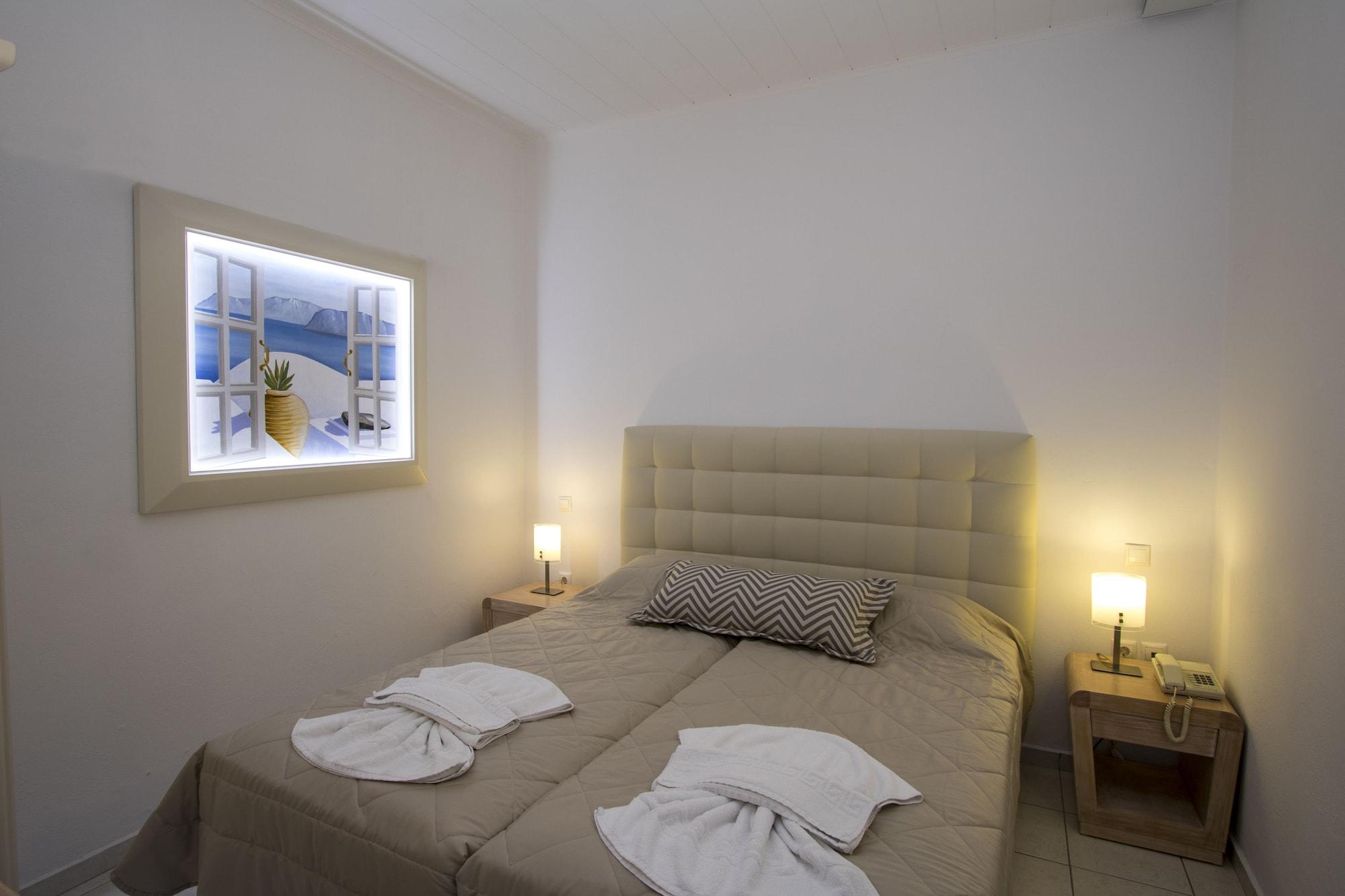 Erato Apartments Тира Экстерьер фото