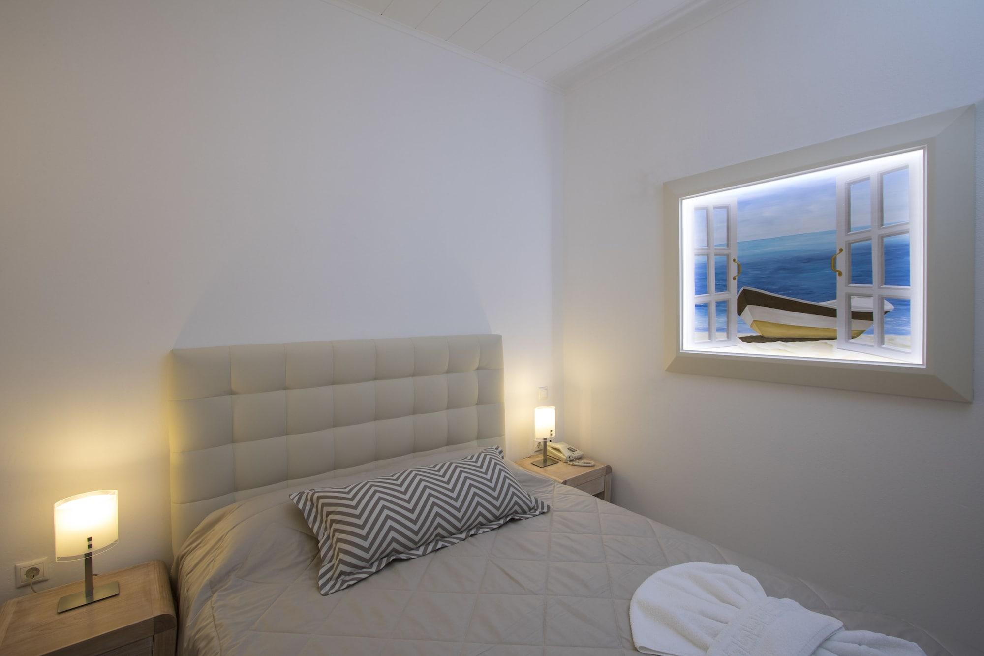 Erato Apartments Тира Экстерьер фото